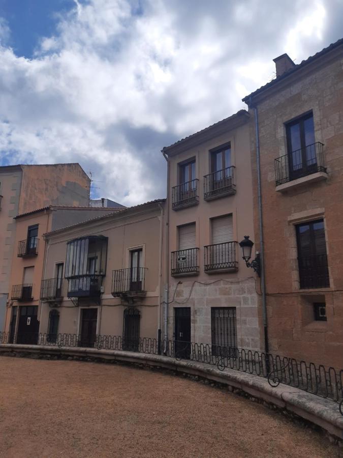Plaza San Salvador Apartment ซิวดัด-โรดรีโก ภายนอก รูปภาพ